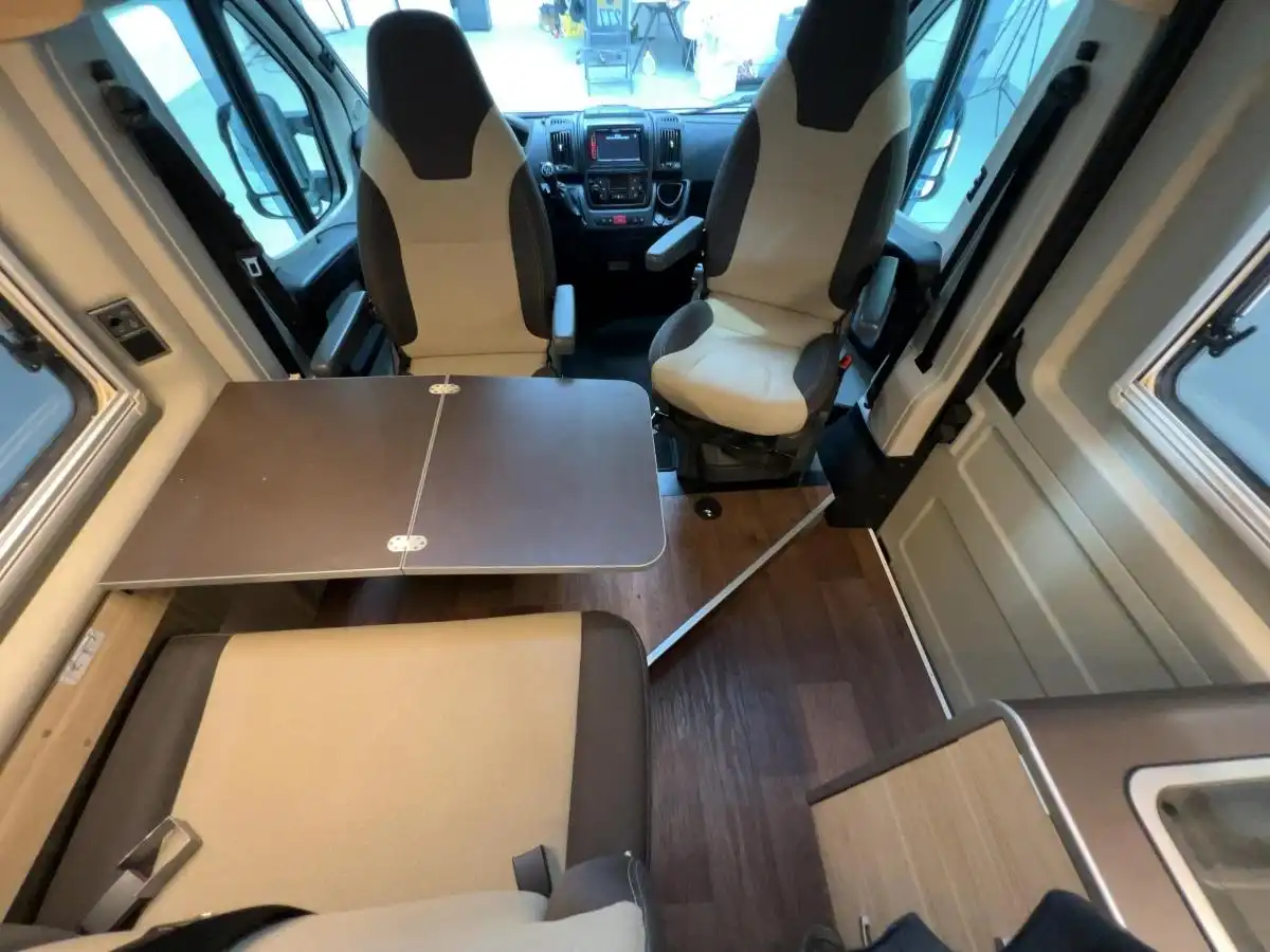 HYMER-ERIBA Grand Canyon - Ansicht 11